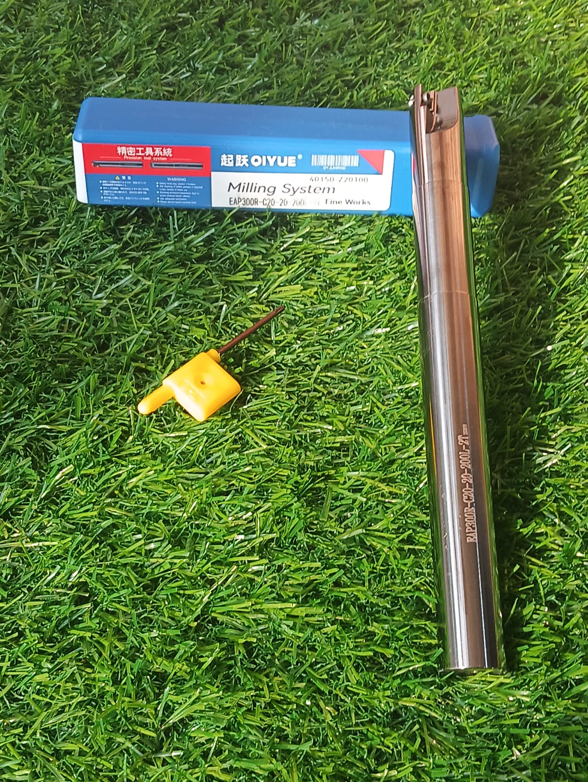 EAP300R-C20-D20-200L-2T = (APMT1135)